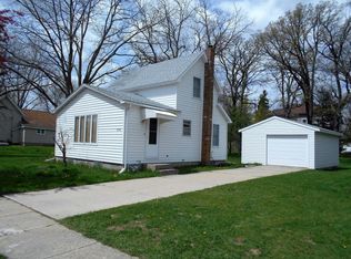 205 Fremont St E, Brownsdale, MN 55918