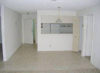 4th image of 2221 S Sherman Cir APT 201