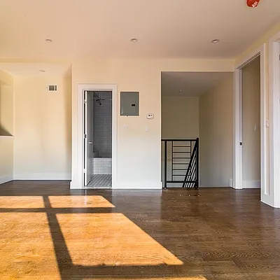 Rented by Nooklyn NYC LLC | media 28