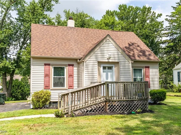 4741 12th St NW, Canton, OH 44708