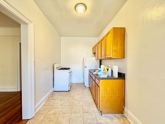 3rd image of 30-56 30th St #4E
