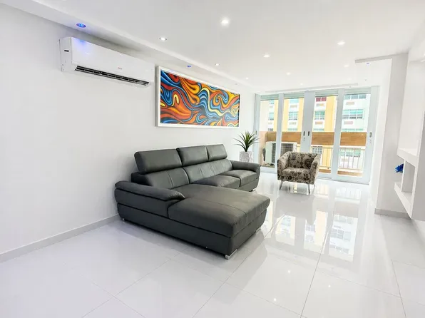 Condominio El Jardin #6I, Guaynabo, PR 00968