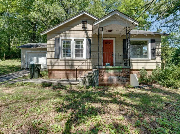 3745 Bonny Oaks Dr, Chattanooga, TN 37406