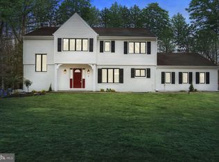 10318 Burke Lake Rd, Fairfax Station, VA 22039