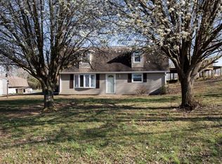 1248 Edwards Rd, Russellville, KY 42276