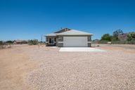 2705 Shauna Dr-1