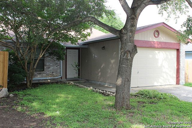 1st image of 15414 Legend Springs Dr
