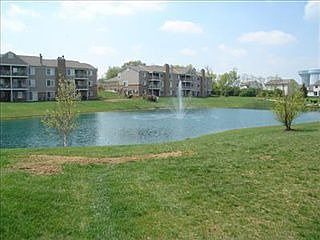 3rd image of 5619 Dockside Dr