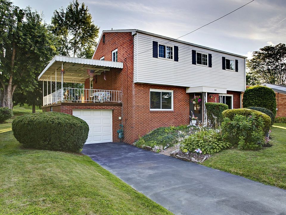For Sale: 205 Fernledge Dr, New Kensington, PA 15068