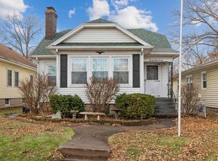 2820 Carey Ave, Davenport, IA