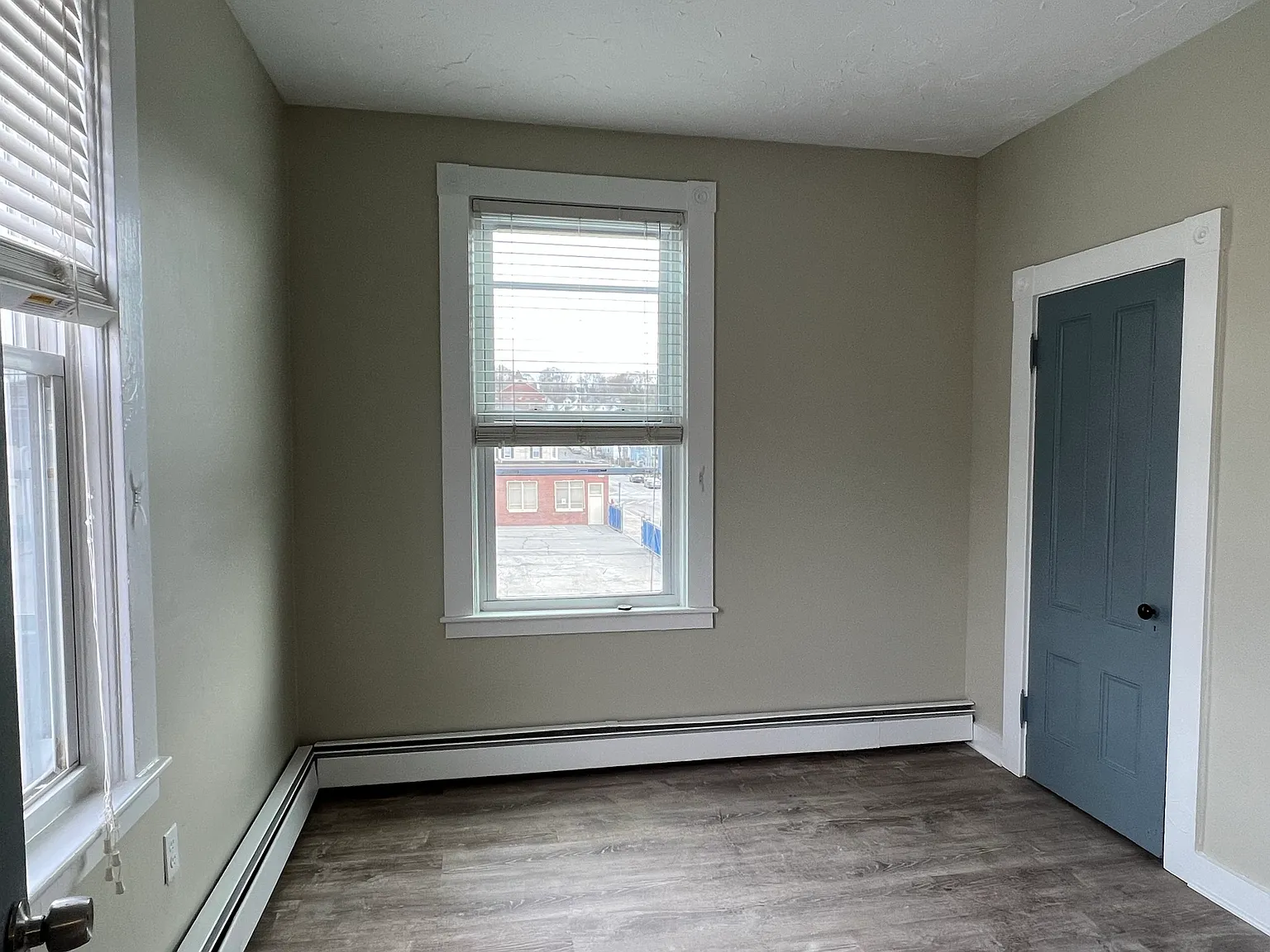 485 Bridge St — Photo 3