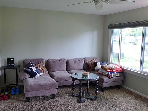 4th image of 114 Millard Dr