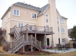 6763 Fieldstone Dr, Burr Ridge, IL 60527