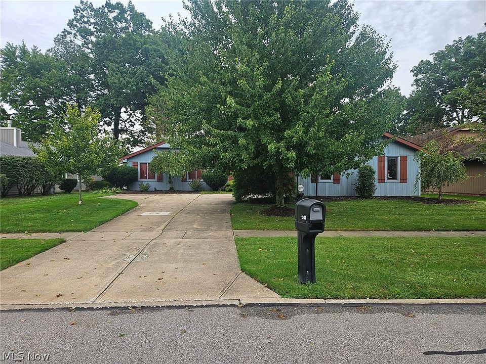 2nd image of 1240 Surfside Cir