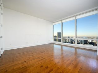 401 N Wabash Ave #31B, Chicago, IL 60601