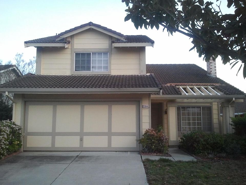1st image of 33944 Juliet Cir