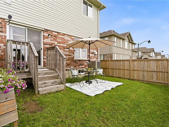 2nd image of 73 Medici Ln #5