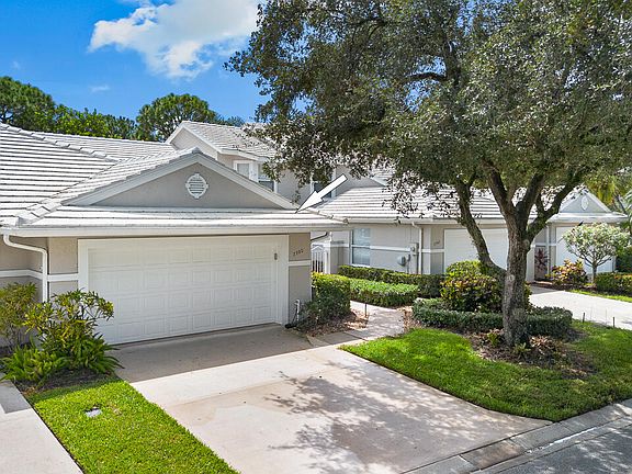 2nd image of 2380 SW Foxpoint Way