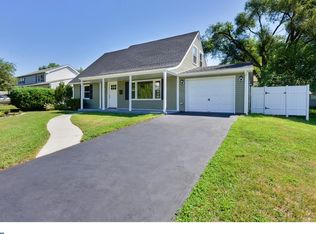 46 Hewlet Ln, Willingboro, NJ 08046