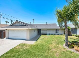 10041 Valley Forge Dr, Huntington Beach, CA 92646