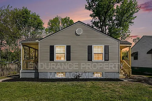 4629 Queens Ave Photo 1