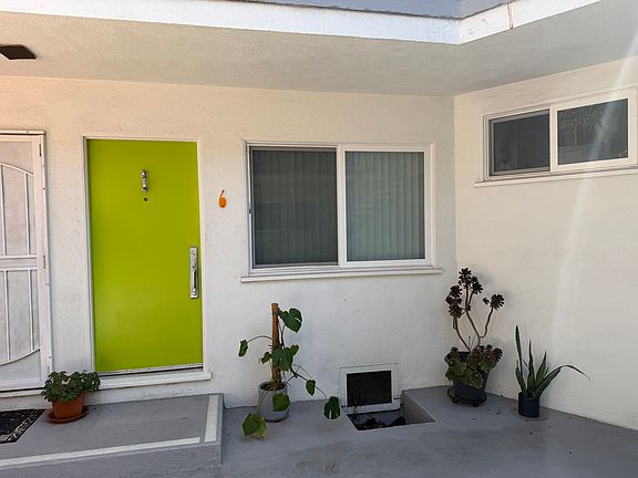 3rd image of 2700 Abbot Kinney Blvd APT 6