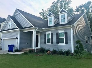 521 Minerva Dale Dr, Fuquay Varina, NC 27526