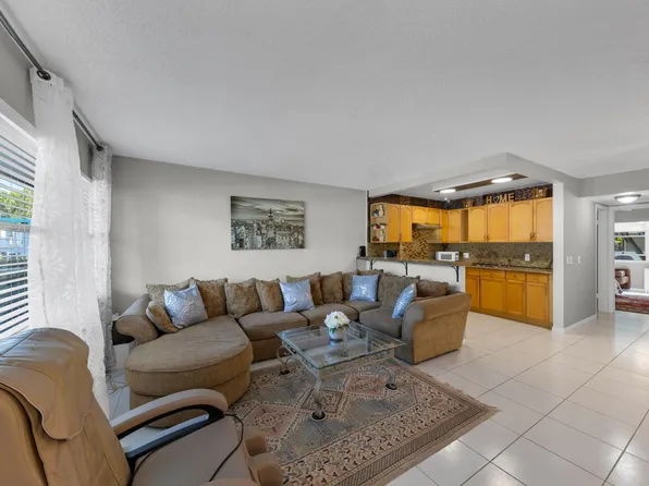 5 Newport A, Deerfield Beach, FL 33442