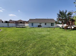 8605 Zepher Ct, Pasco, WA 99301