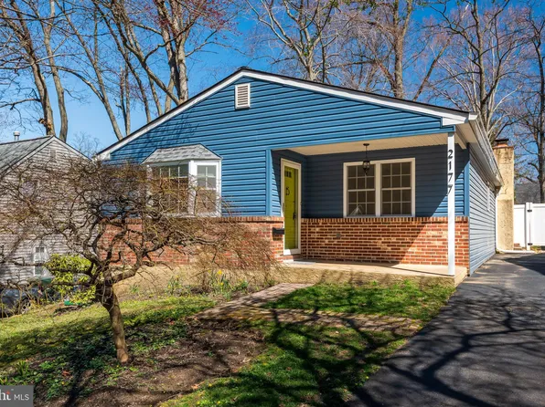 2177 Woodland Rd, Abington, PA 19001
