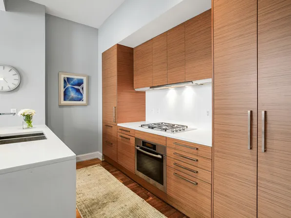 140 West 22nd Street image 4 of 15