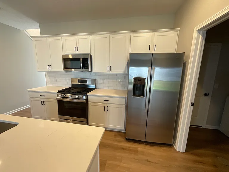 1210 Elowen Way — Photo 6