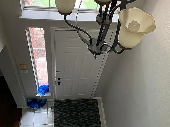 2028 Fox Glen Dr — Photo 18