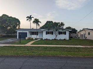 5261 SW 4th St, Fort Lauderdale, FL 33317
