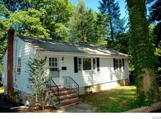 42 Summit Ave, Tappan, NY 10983