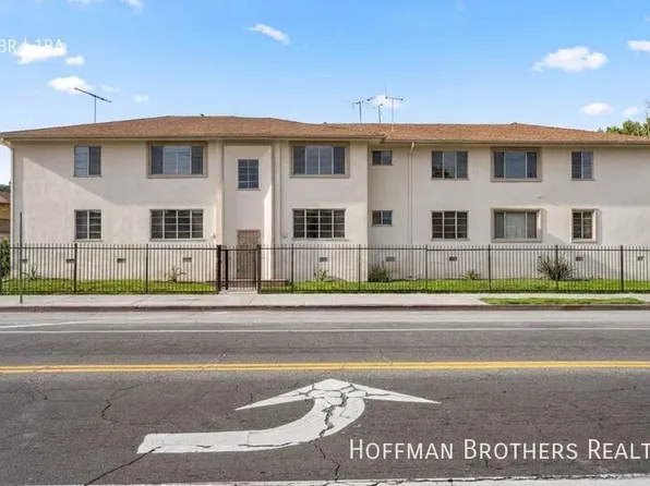 4320 Santa Rosalia Dr, Los Angeles, CA