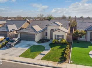 13605 Arden Forest Dr, Bakersfield, CA 93314