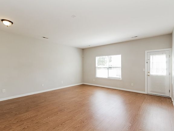 5th image of 7441 Mary Jo Helms Dr