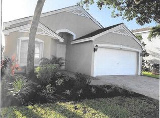 149 Canterbury Pl, Royal Palm Beach, FL 33414
