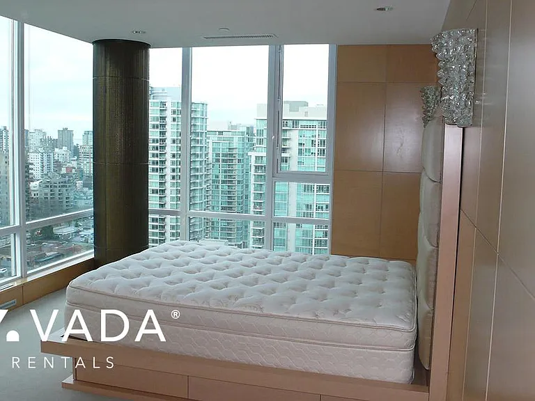590 Nicola St #2304 — Photo 9