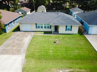 5234 Grant Ave, Groves, TX 77619