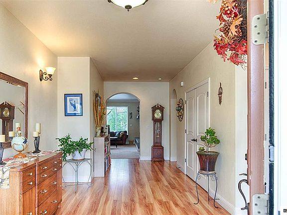 3rd image of 535 Grey Eagle Ln