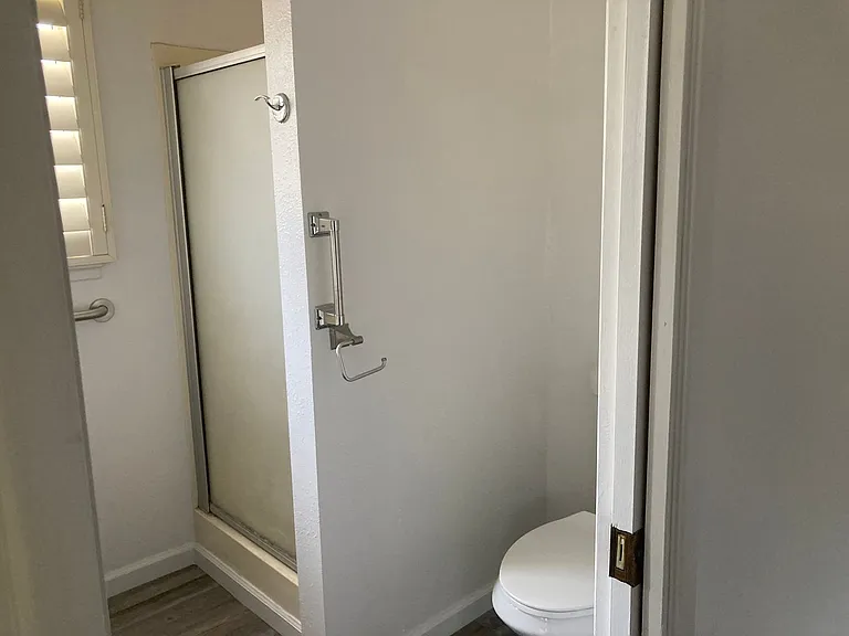 1229 Eastridge Dr — Photo 14