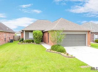 2954 Nicholson Lake Dr, Baton Rouge, LA 70810