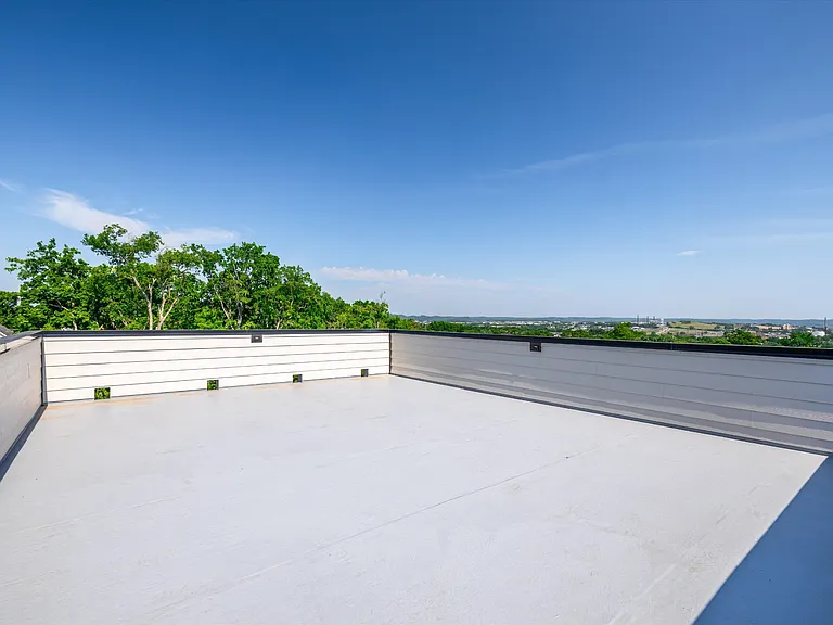 5915 Maxon Ave #B — Photo 98