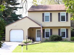 80 Canterbury Ct, Downingtown, PA 19335