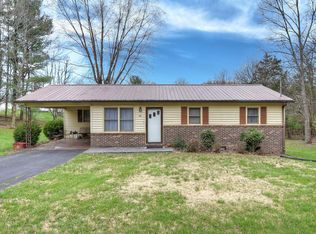 1315 Adobe Dr, Johnson City, TN 37601