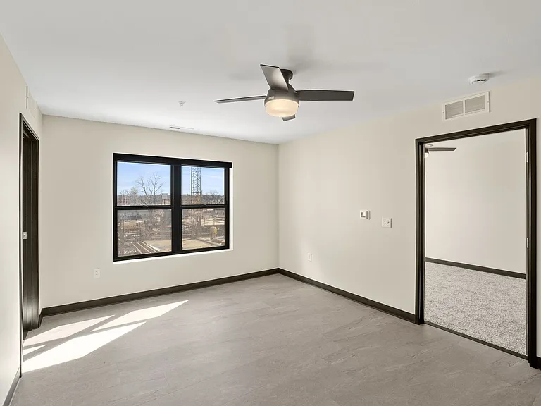 275 Lofts at Kingston Yard — Photo 113