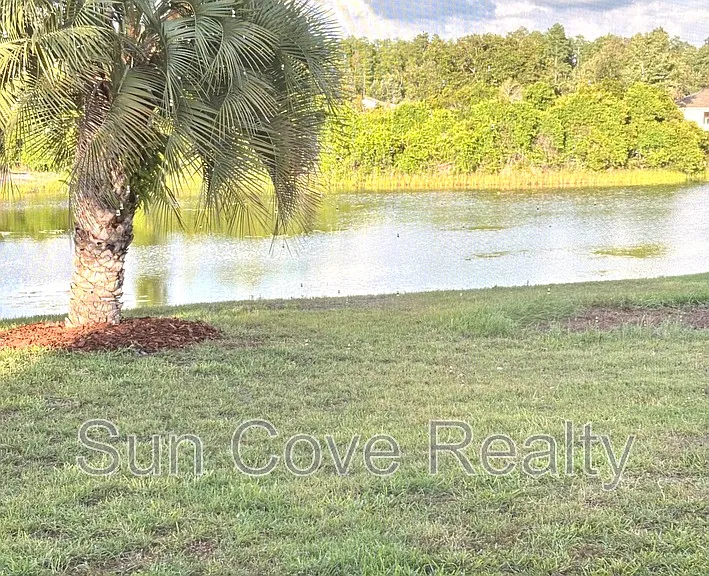 2016 Folkstone Pl — Photo 2