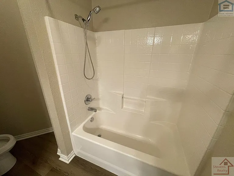 4416 SW Hickory Ln — Photo 35